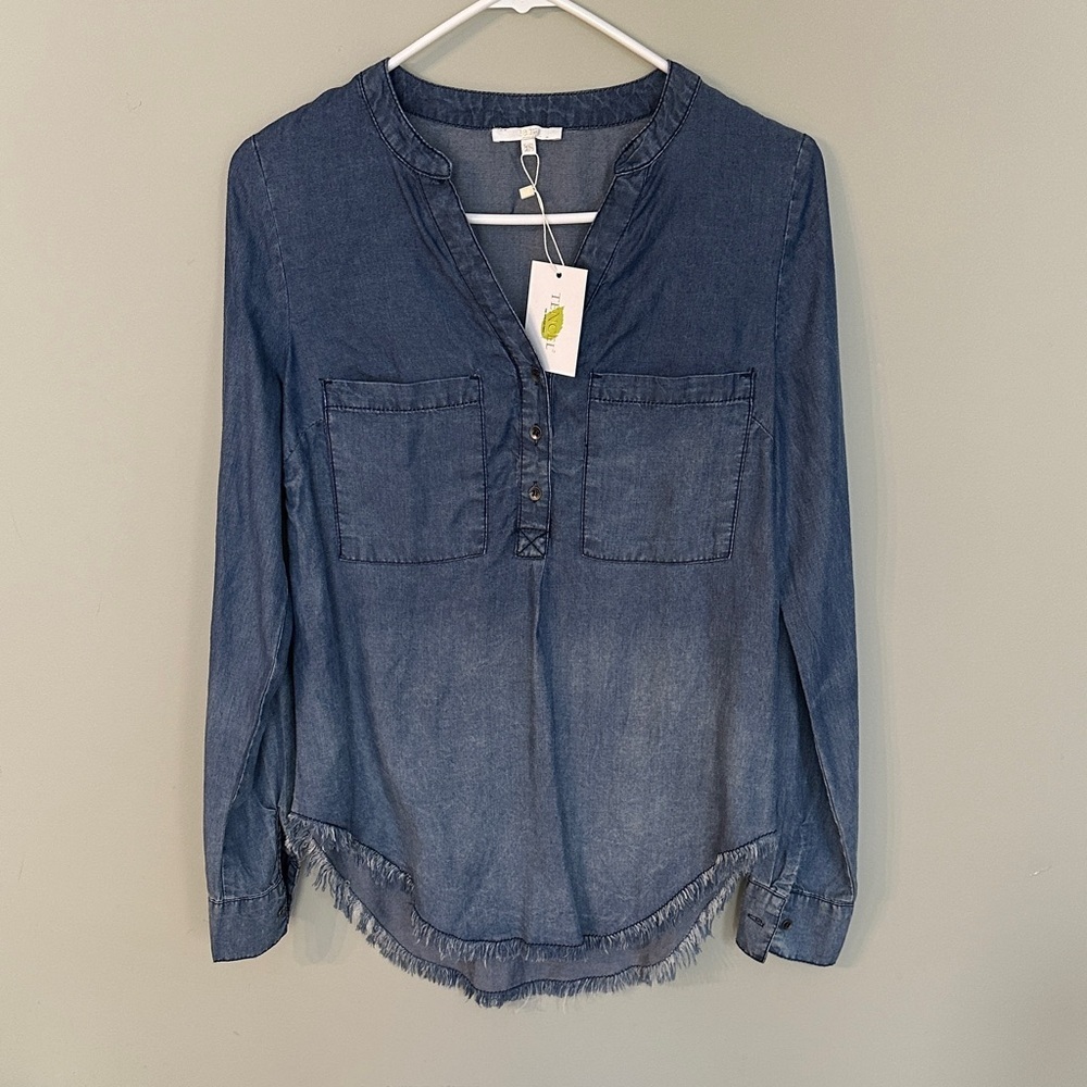 Casual Denim Blue Button Down Shirt